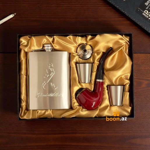 Подарочный набор с флягой Johnnie Walker