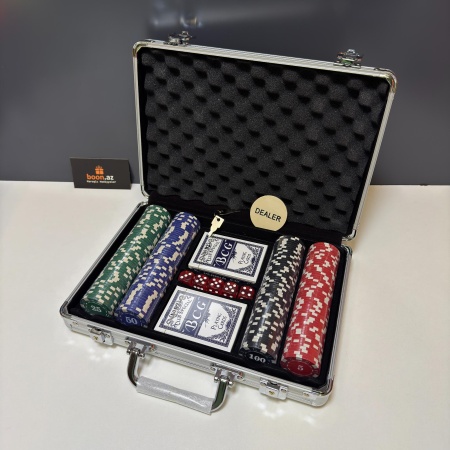 Игра Покерный набор с номиналом (200 фишек)