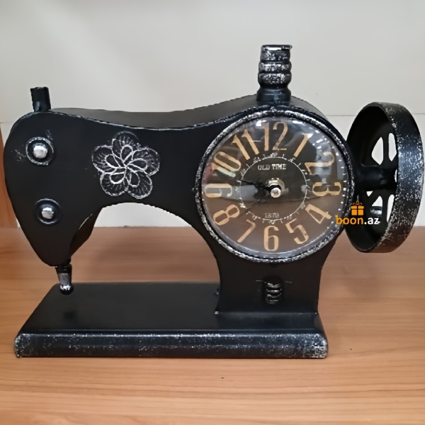 Настольные интерьерные часы "Швейная машина"