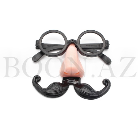 Карнавальные очки-маска «Синьор»