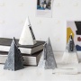 Декоративные ароматические свечи «Пирамида» (в скандинавском стиле)