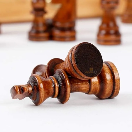 Деревянные шахматы с магнитом