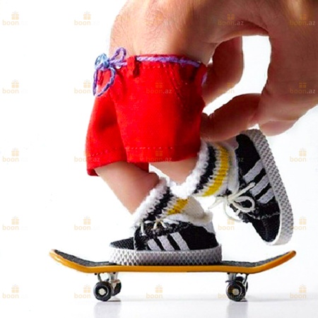 Фингерборд (скейт для пальцев). «Finger skateboard» (дерево)