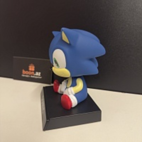 Авто фигурка Соник Sonic (качает головой)